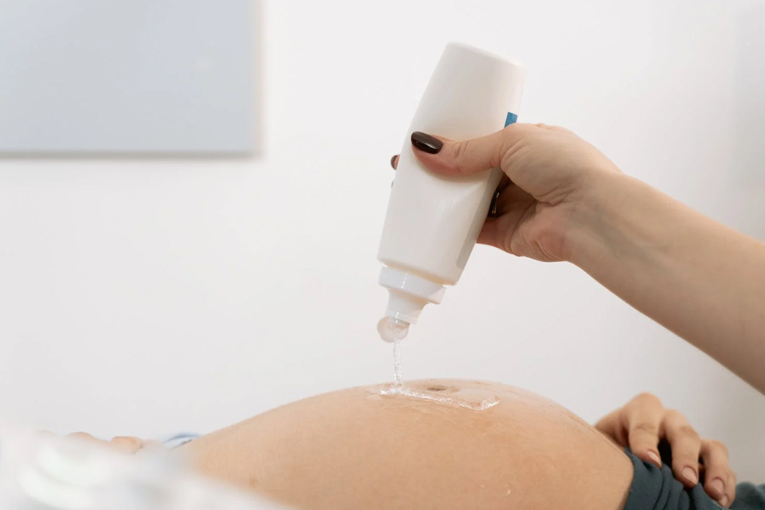 高齡女性去泰國(guó)做試管，需要做的檢查項(xiàng)目有哪些？