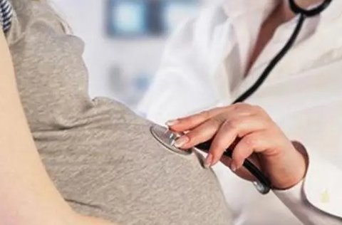 多胎妊娠的風(fēng)險：對母子生命健康的潛在威脅